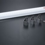 NV350キャラバンハイルーフ専用FIAMMAサイドオーニング[F45s]3.0ｍ(ホワイト）専用取付ブラケット付