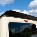 スタイリッシュリアウイング[FRP製未塗装]